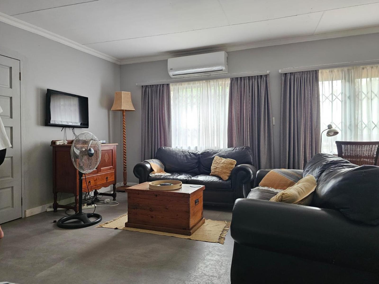 Giraffe'S Rest, Self Catering Studio Apartment White River Eksteriør bilde